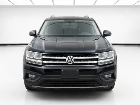 Photos of 2019 Volkswagen Atlas 3.6L V6 SE for sale in Fontana, CA at KarGenie