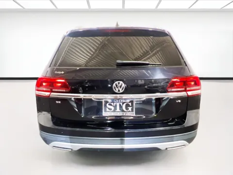 More photos of 2019 Volkswagen Atlas 3.6L V6 SE at KarGenie, CA