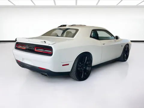 More photos of 2017 Dodge Challenger SXT at KarGenie, CA