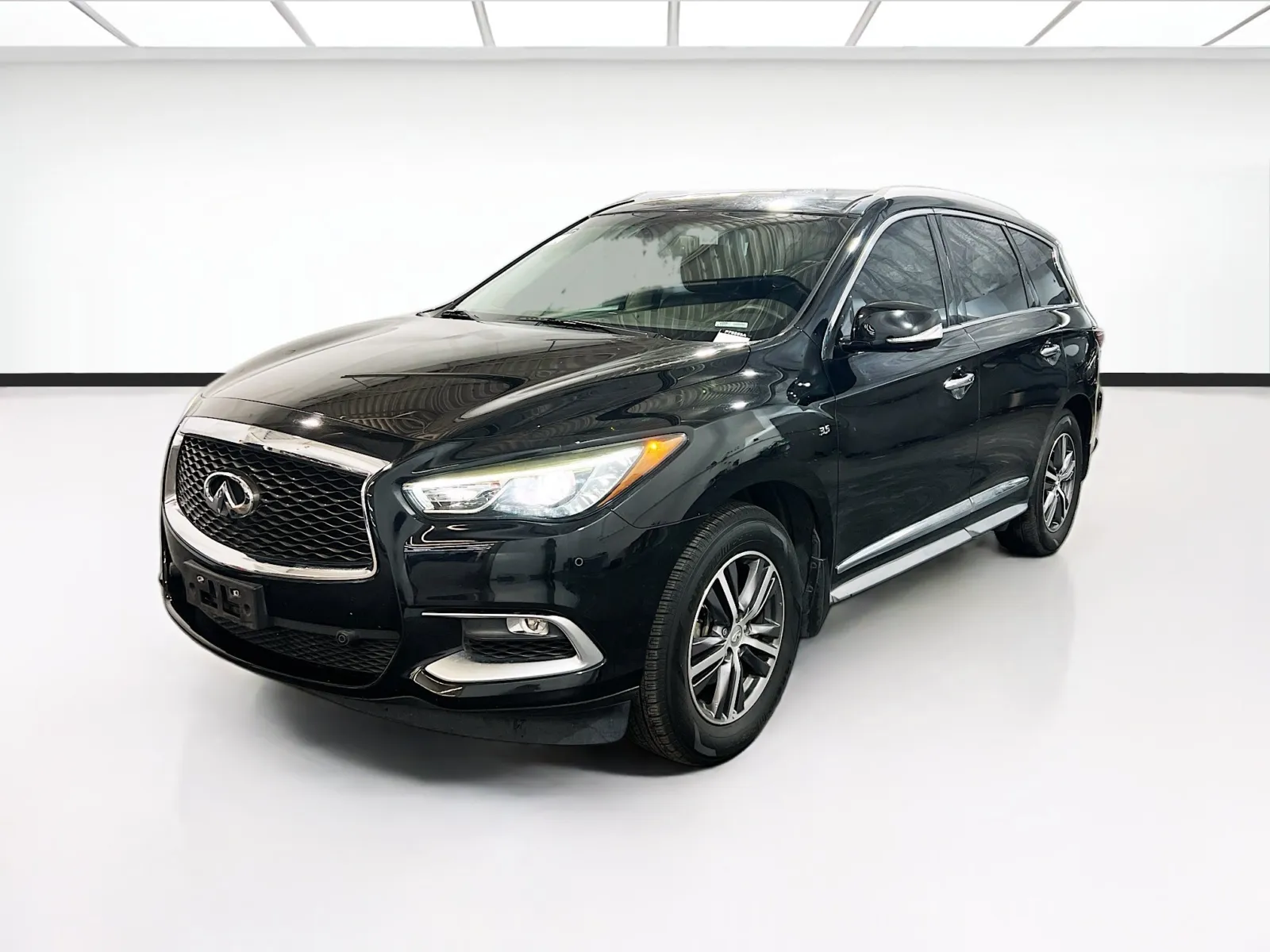 Black 2016 INFINITI QX60 for sale in Fontana, CA