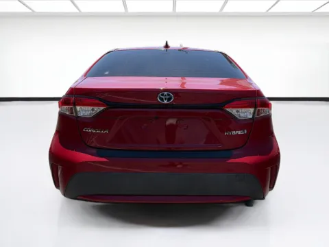 More photos of 2020 Toyota Corolla Hybrid LE at KarGenie, CA