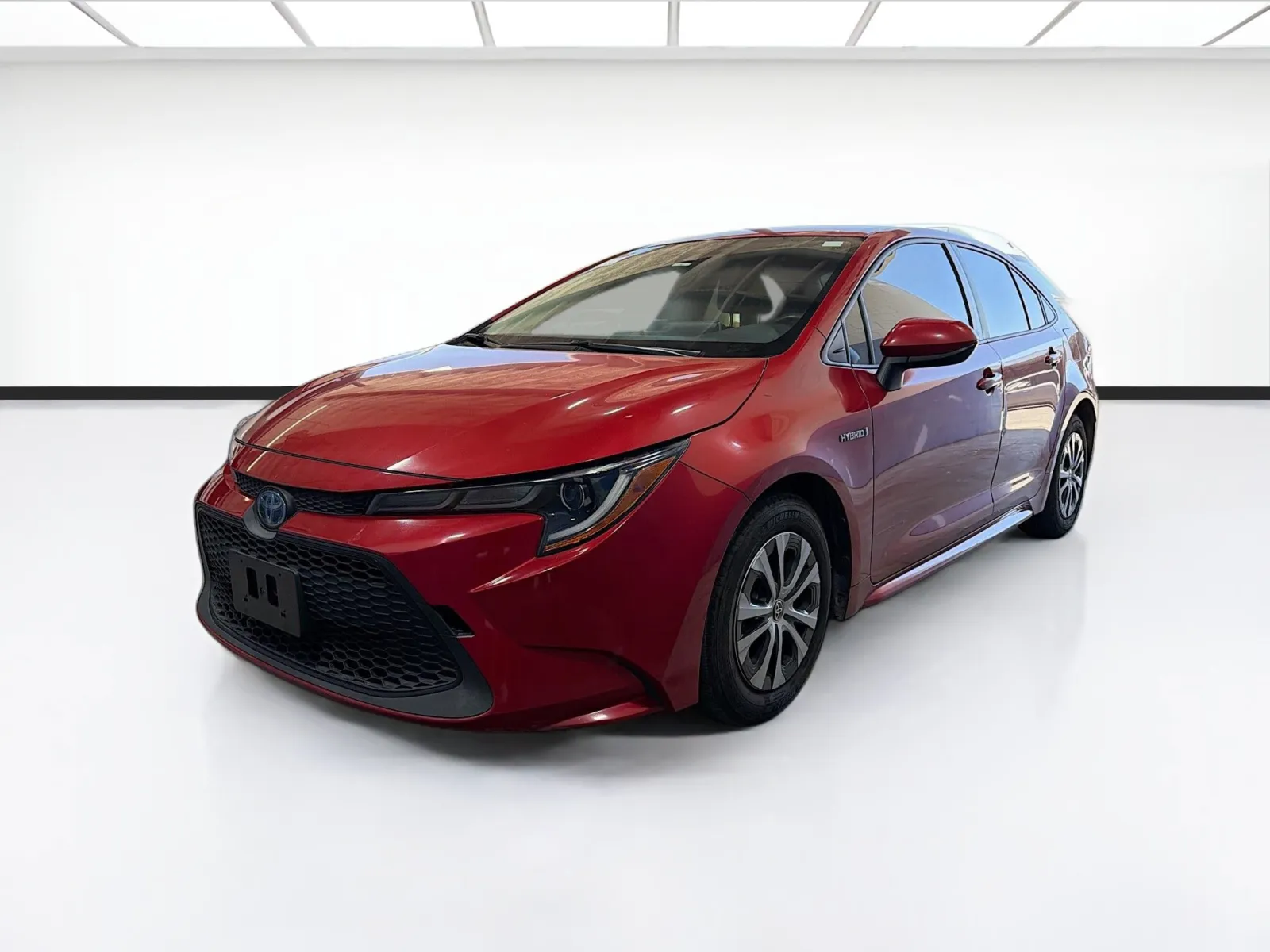 Red 2020 Toyota Corolla LE for sale in Fontana, CA
