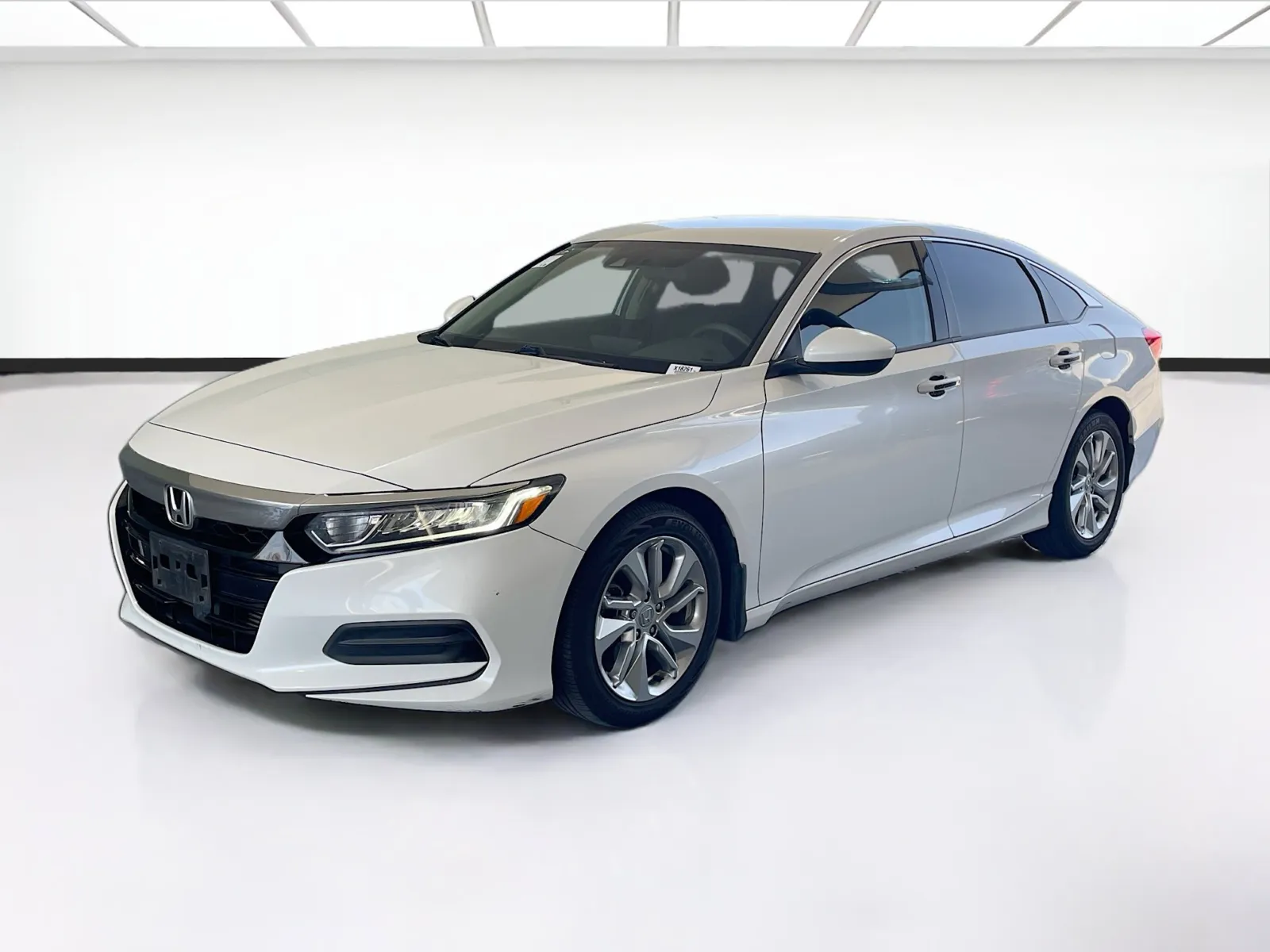 White 2019 Honda Accord Sedan LX for sale in Fontana, CA