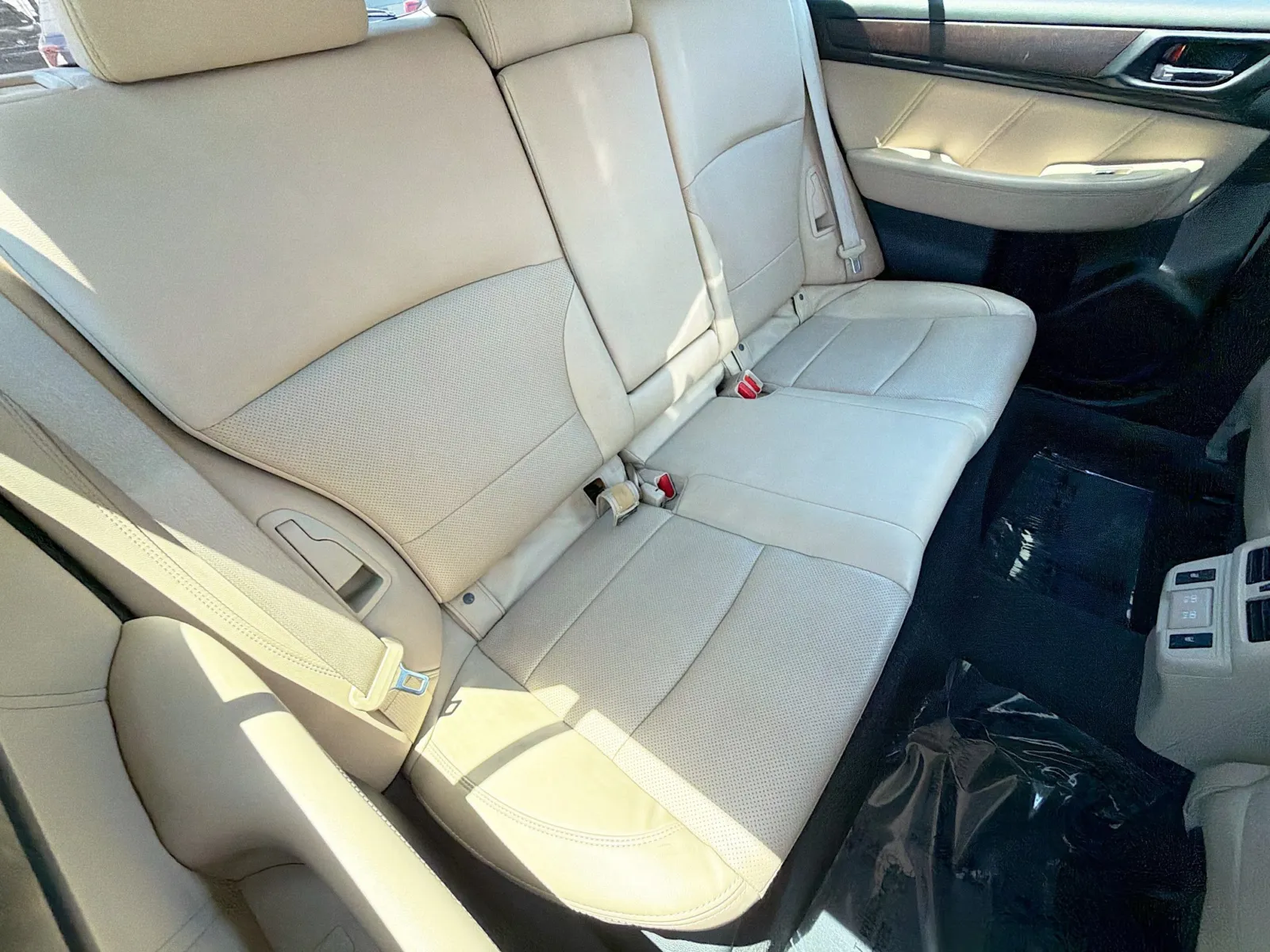 Subaru Outback photo 14
