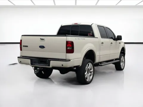 More photos of 2008 Ford F-150 Limited at KarGenie, CA