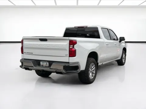 More photos of 2019 Chevrolet Silverado 1500 LT at KarGenie, CA