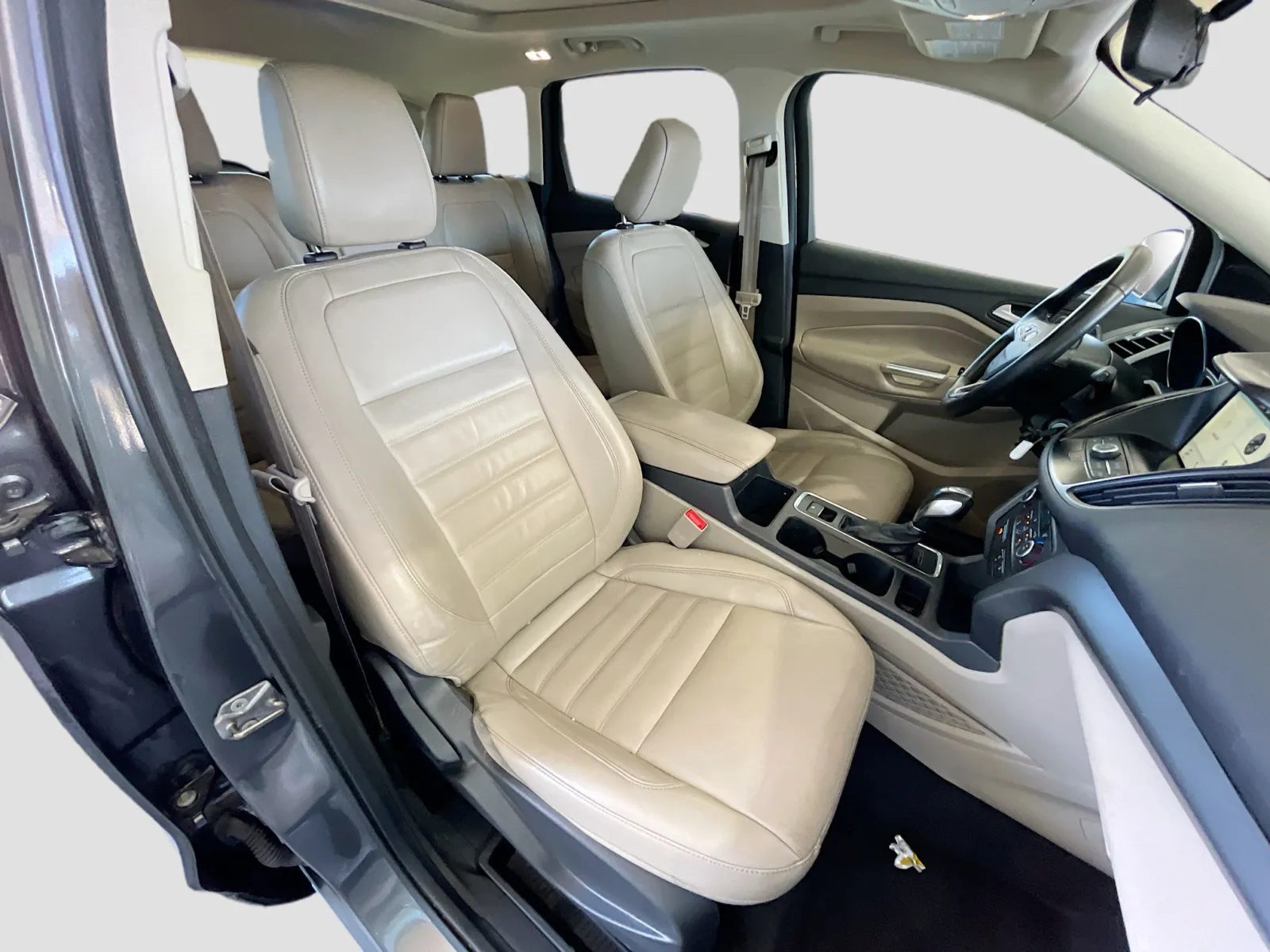 Ford Escape photo 17
