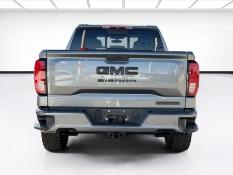 More photos of 2020 GMC Sierra 1500 Elevation at KarGenie, CA
