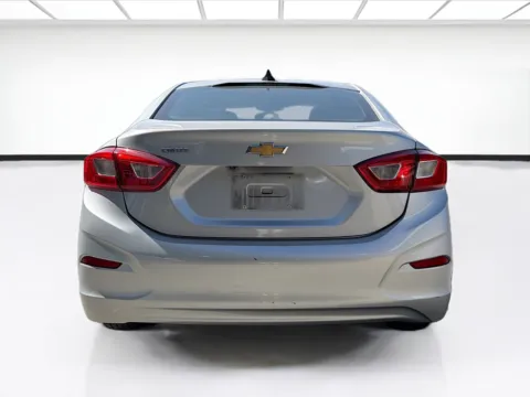 More photos of 2019 Chevrolet Cruze LS at KarGenie, CA