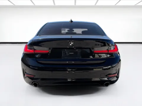 More photos of 2020 BMW 3 Series 330i xDrive at KarGenie, CA