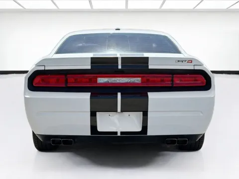 More photos of 2012 Dodge Challenger SRT8 392 at KarGenie, CA