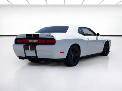 More photos of 2012 Dodge Challenger SRT8 392 at KarGenie, CA