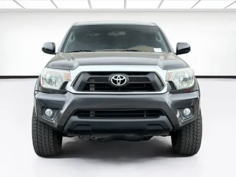 Photos of 2013 Toyota Tacoma PreRunner V6 for sale in Fontana, CA at KarGenie