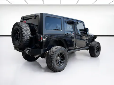 More photos of 2017 Jeep Wrangler Unlimited Sport at KarGenie, CA