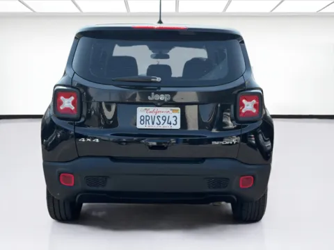 More photos of 2019 Jeep Renegade Sport at KarGenie, CA