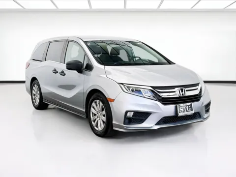 Another view of 2020 Honda Odyssey LX for sale in Fontana, CA at KarGenie
