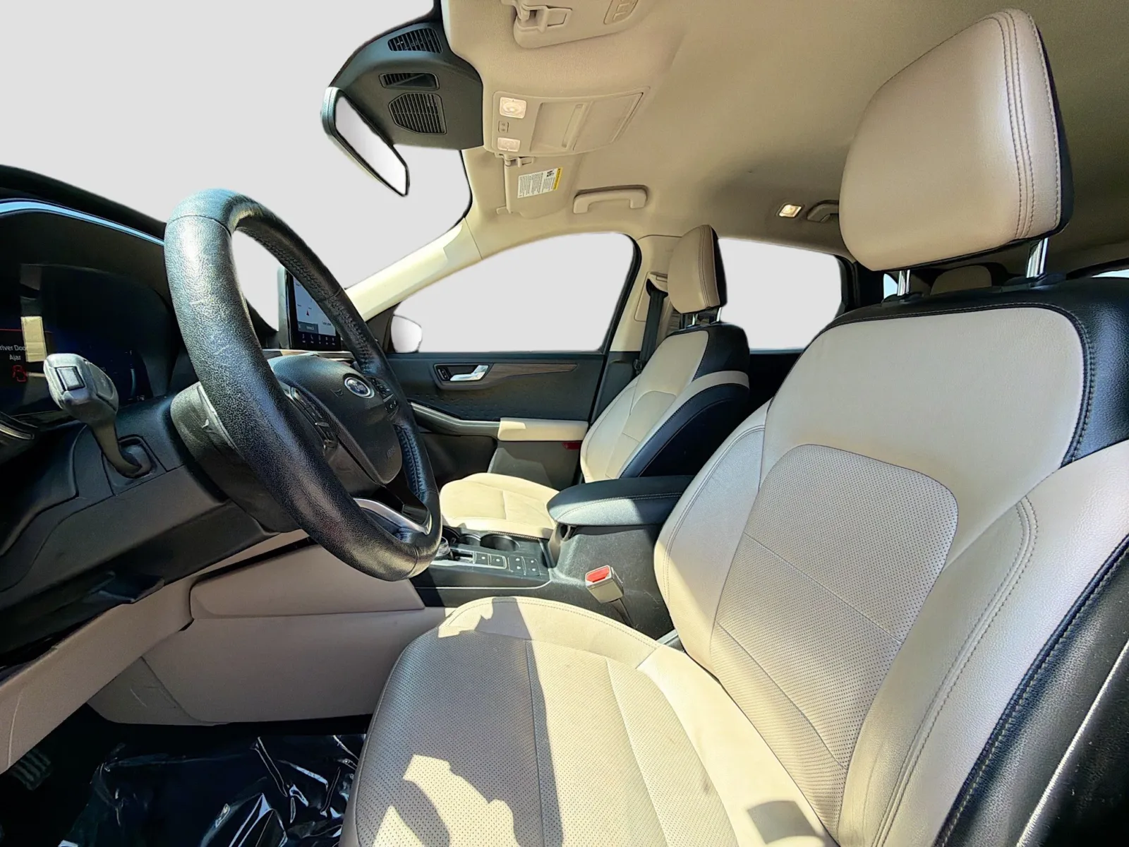 Ford Escape photo 12