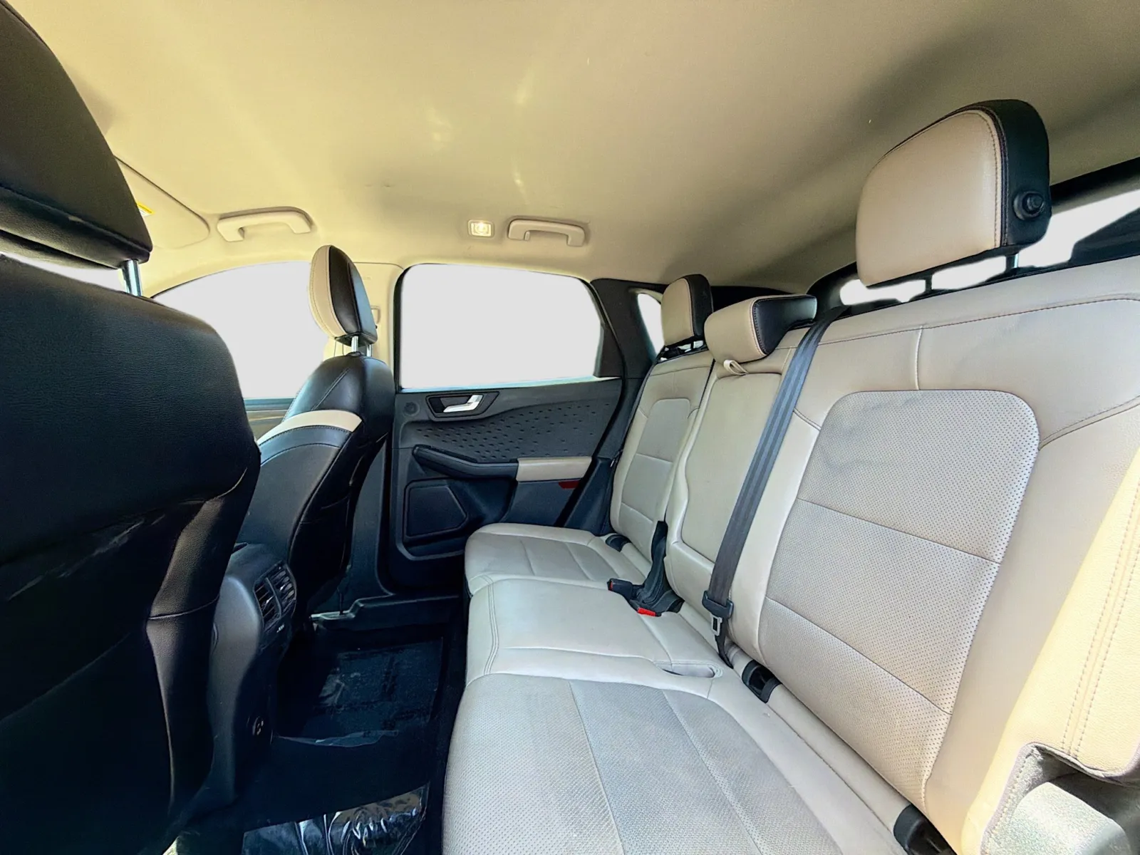 Ford Escape photo 14