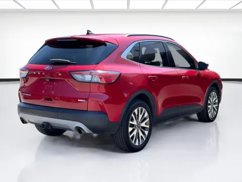 More photos of 2020 Ford Escape Titanium at KarGenie, CA