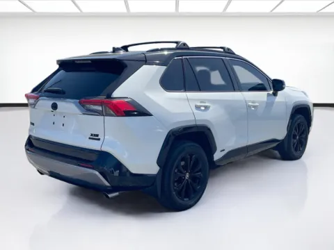 More photos of 2022 Toyota RAV4 XSE at KarGenie, CA