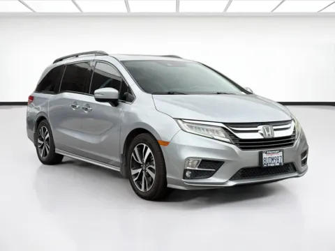 Another view of 2020 Honda Odyssey Elite for sale in Fontana, CA at KarGenie