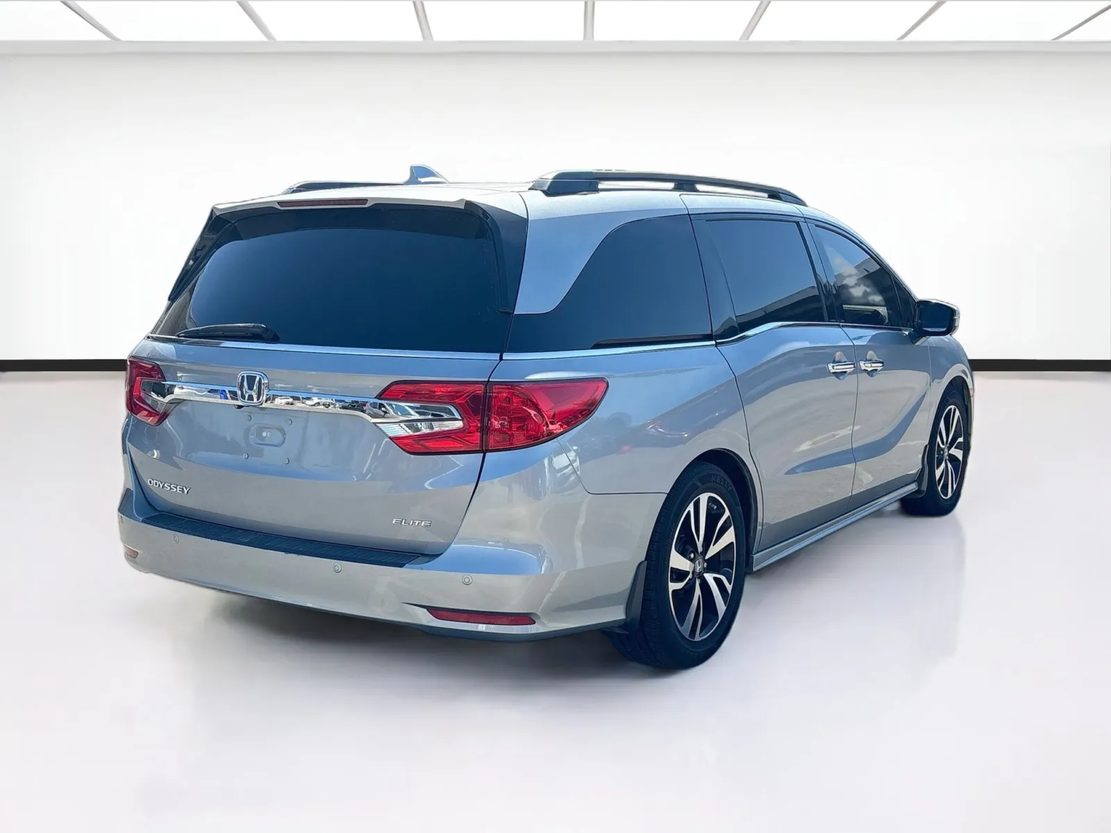 Honda Odyssey photo 4