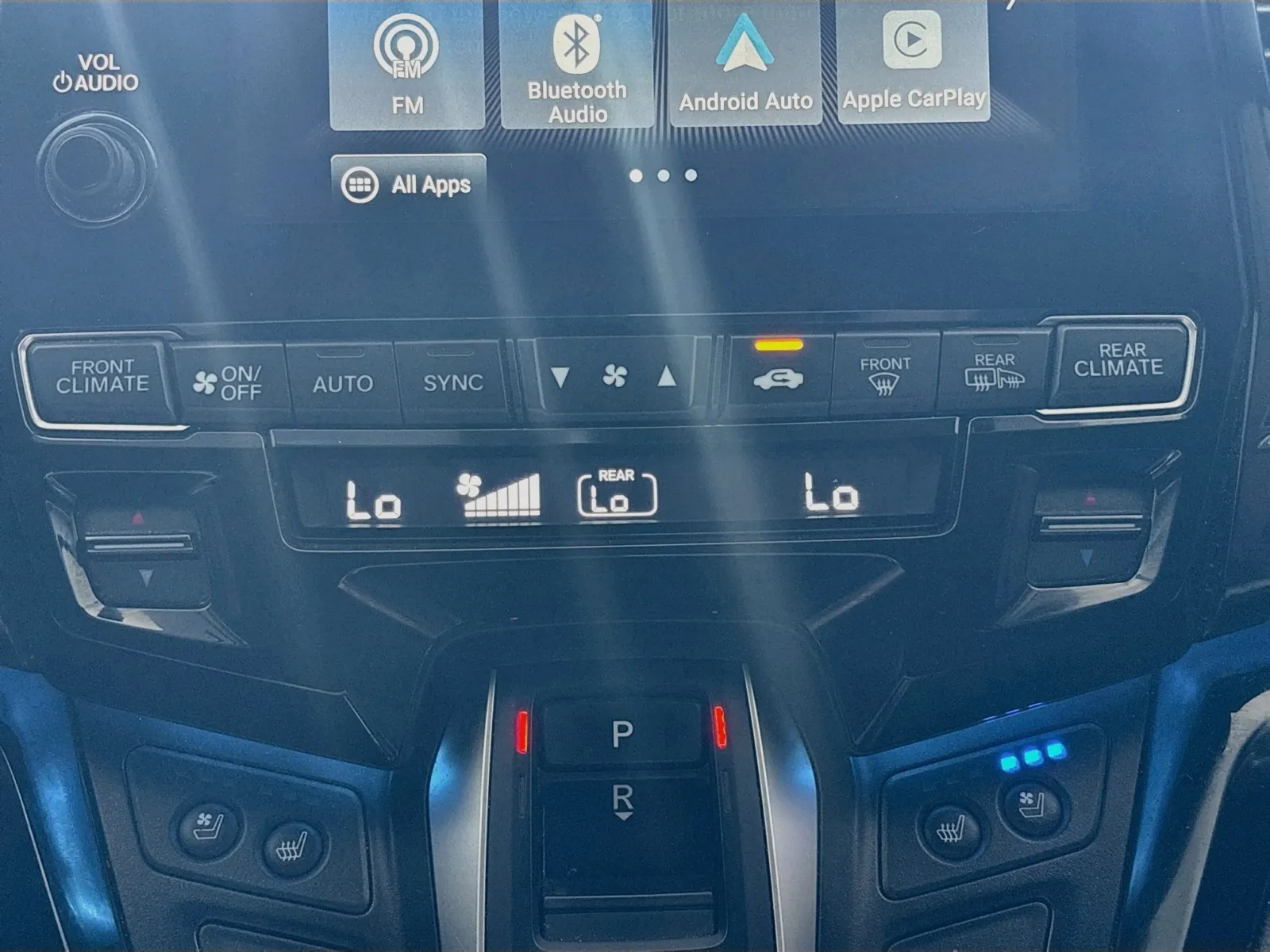 Honda Odyssey photo 12