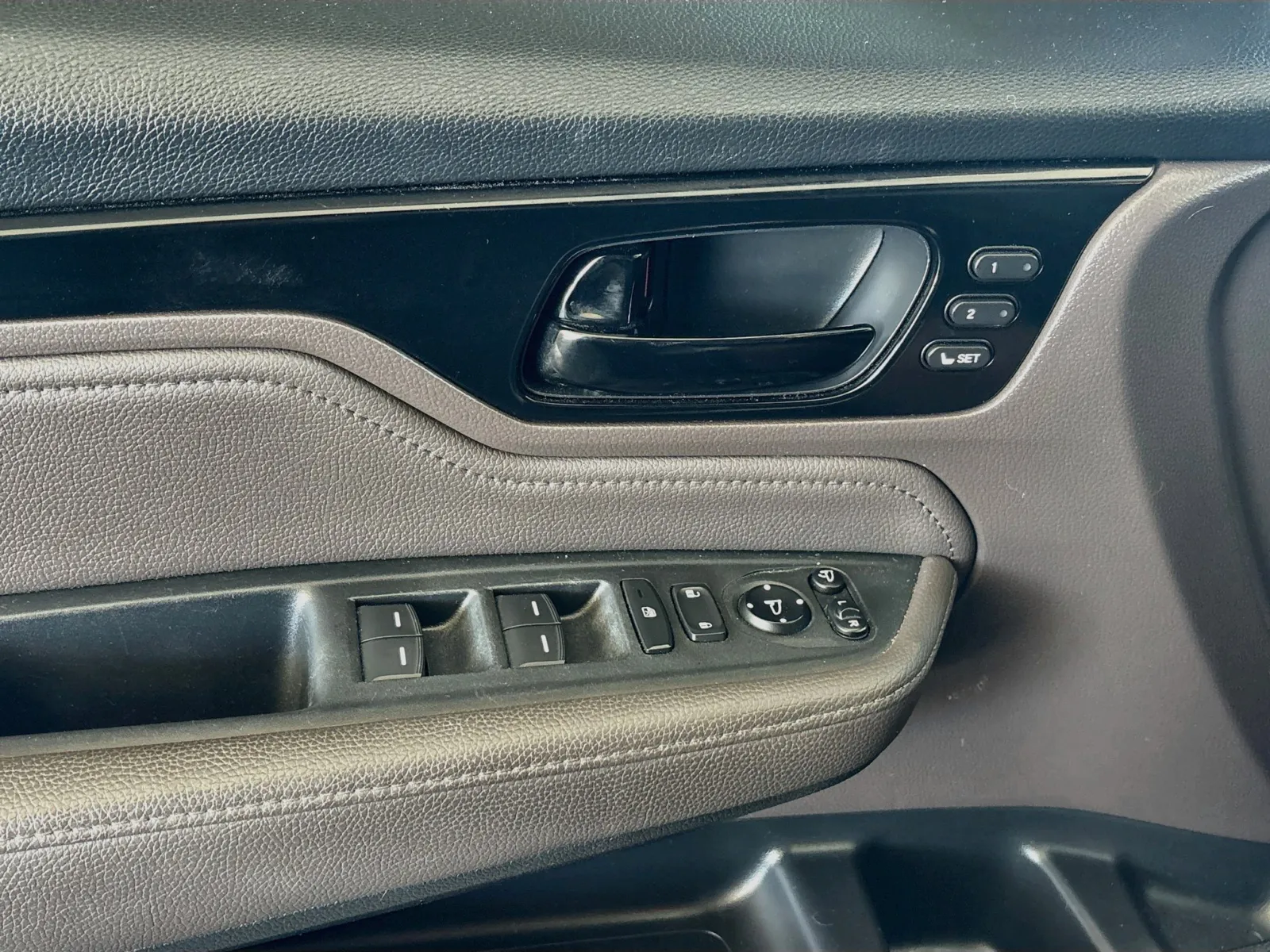 Honda Odyssey photo 14