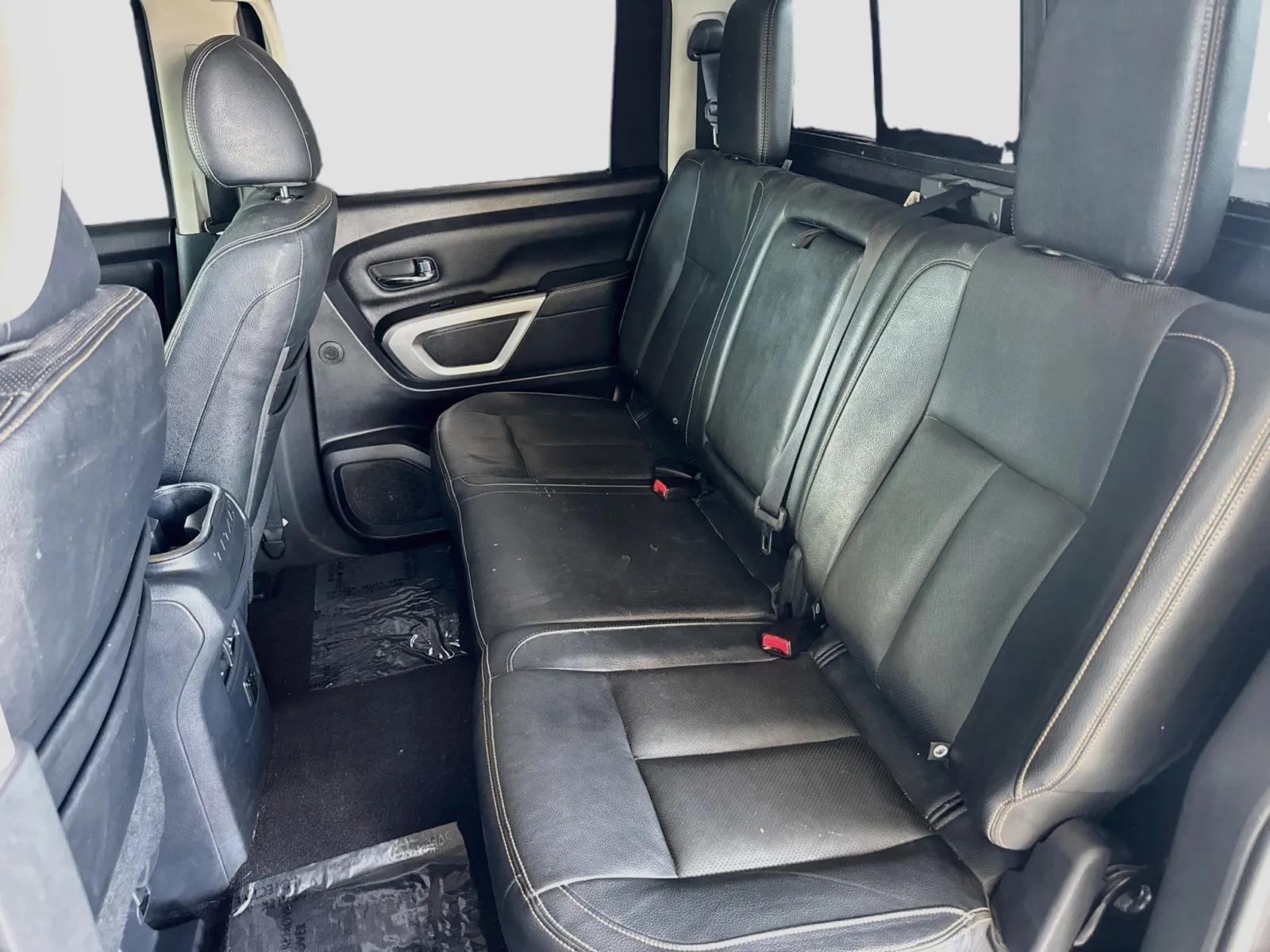 Nissan Titan photo 15