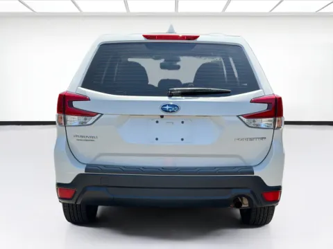 More photos of 2023 Subaru Forester at KarGenie, CA