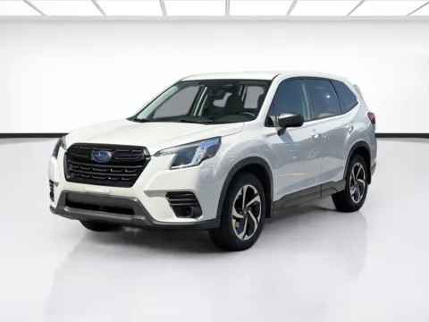 White 2023 Subaru Forester for sale in Fontana, CA