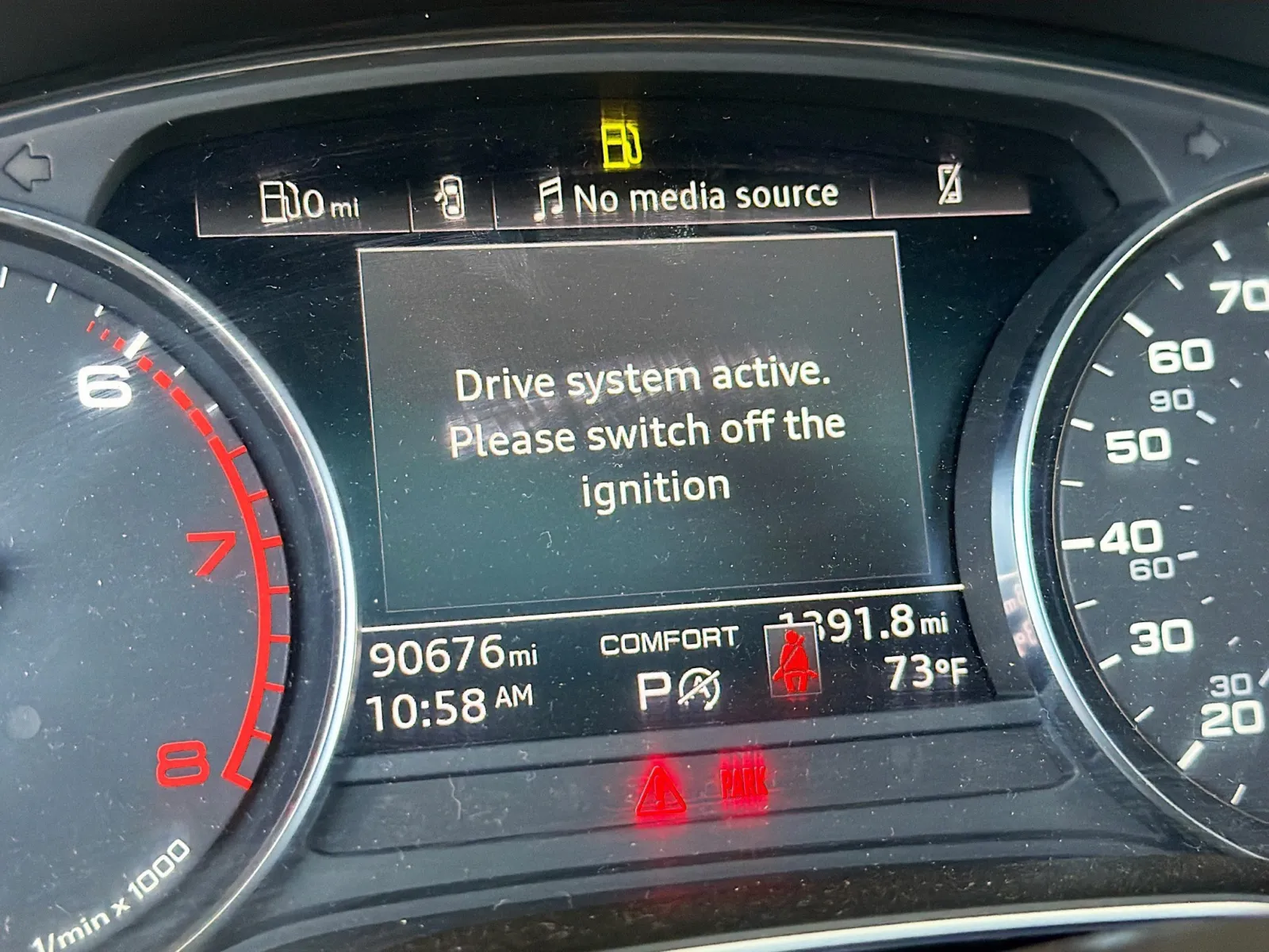 Audi A4 photo 8
