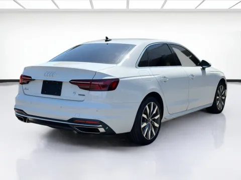 More photos of 2021 Audi A4 Sedan 40 Premium quattro at KarGenie, CA