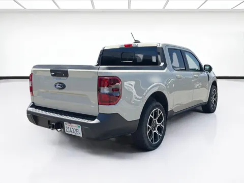 More photos of 2025 Ford Maverick Lariat at KarGenie, CA