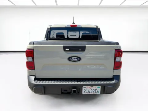 More photos of 2025 Ford Maverick Lariat at KarGenie, CA