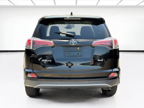 More photos of 2018 Toyota RAV4 XLE at KarGenie, CA