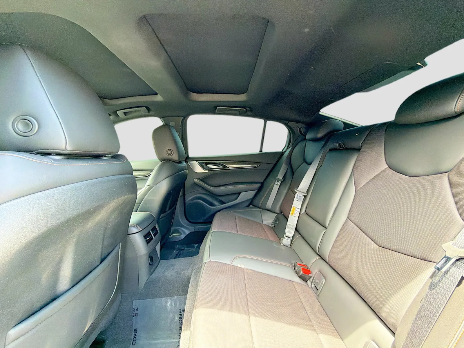 Cadillac Ct5-v photo 16