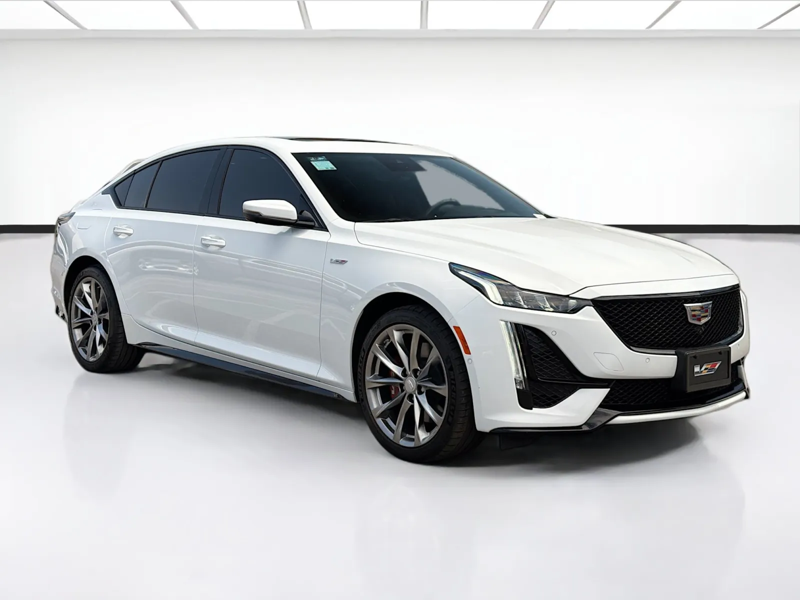 Cadillac Ct5-v photo 3