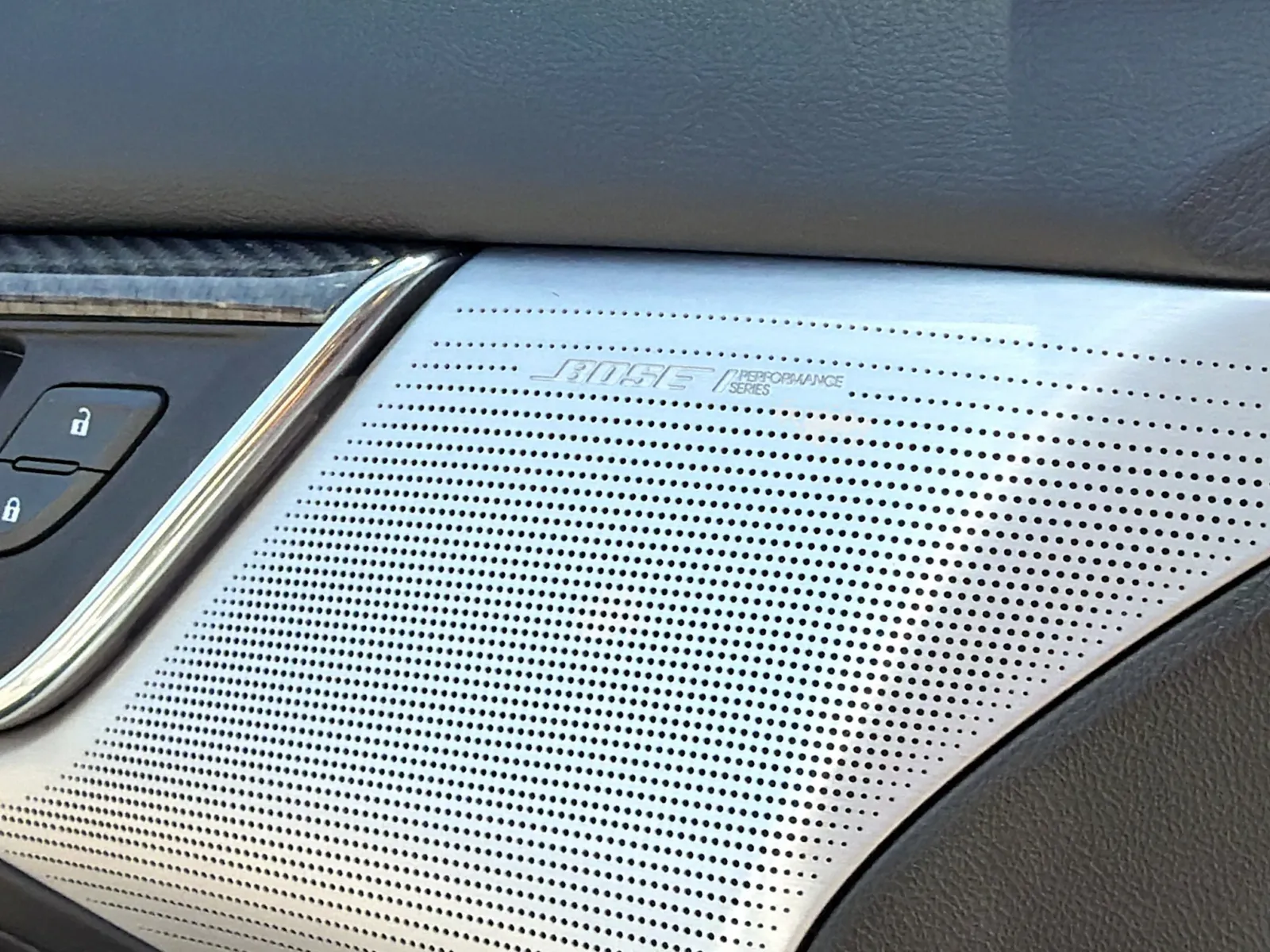 Cadillac Ct5-v photo 12