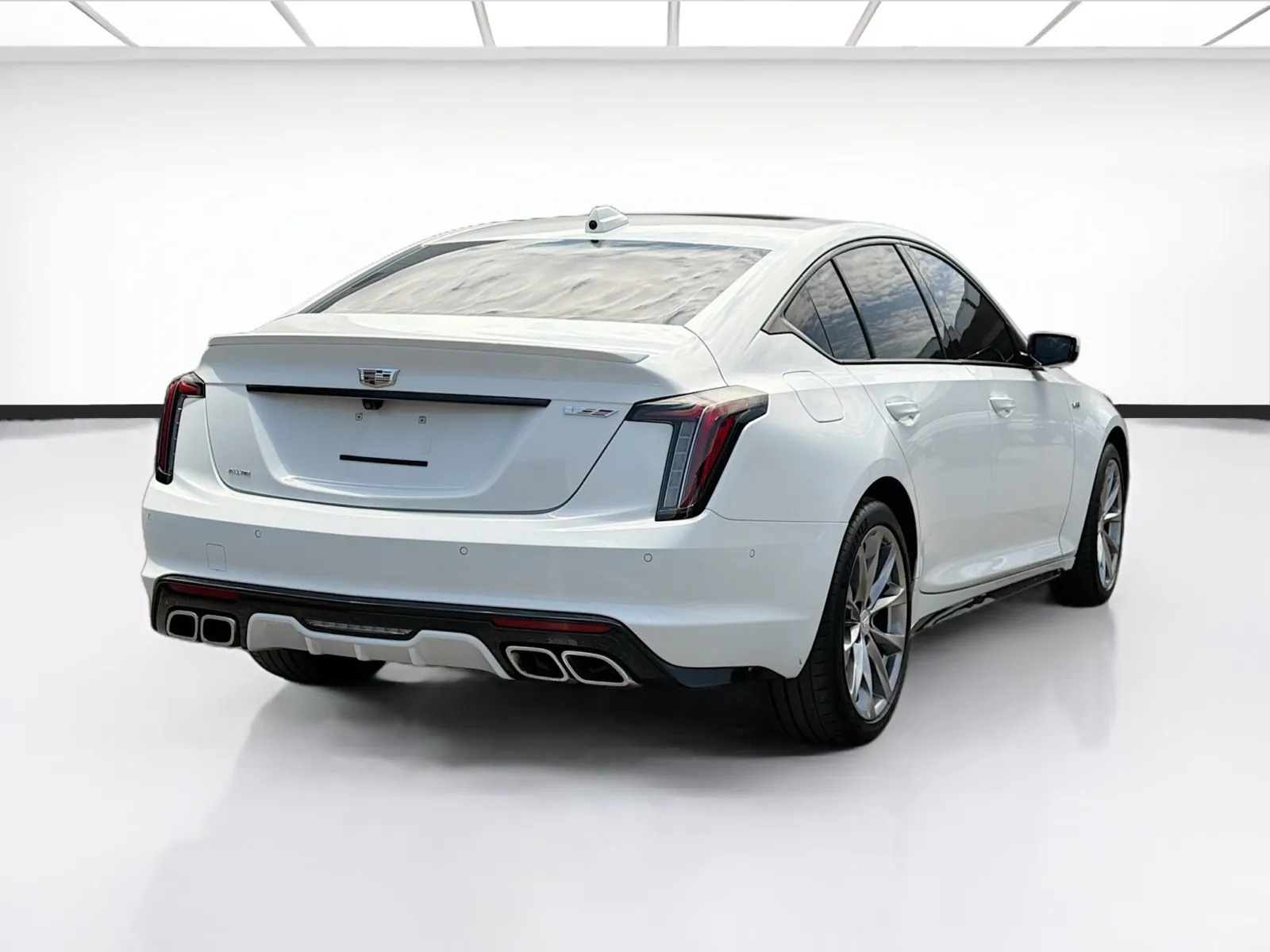 Cadillac Ct5-v photo 4