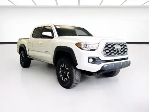 Another view of 2020 Toyota Tacoma TRD Off-Road V6 for sale in Fontana, CA at KarGenie