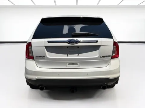 More photos of 2013 Ford Edge Limited at KarGenie, CA