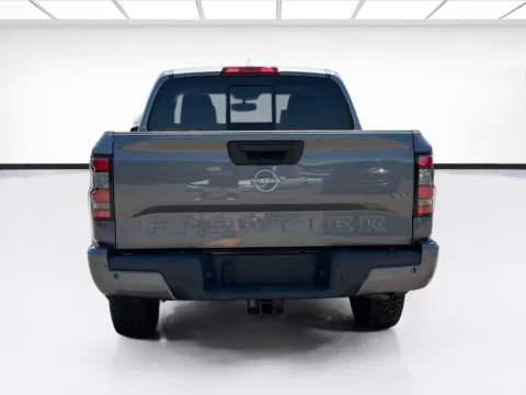 More photos of 2022 Nissan Frontier SV at KarGenie, CA