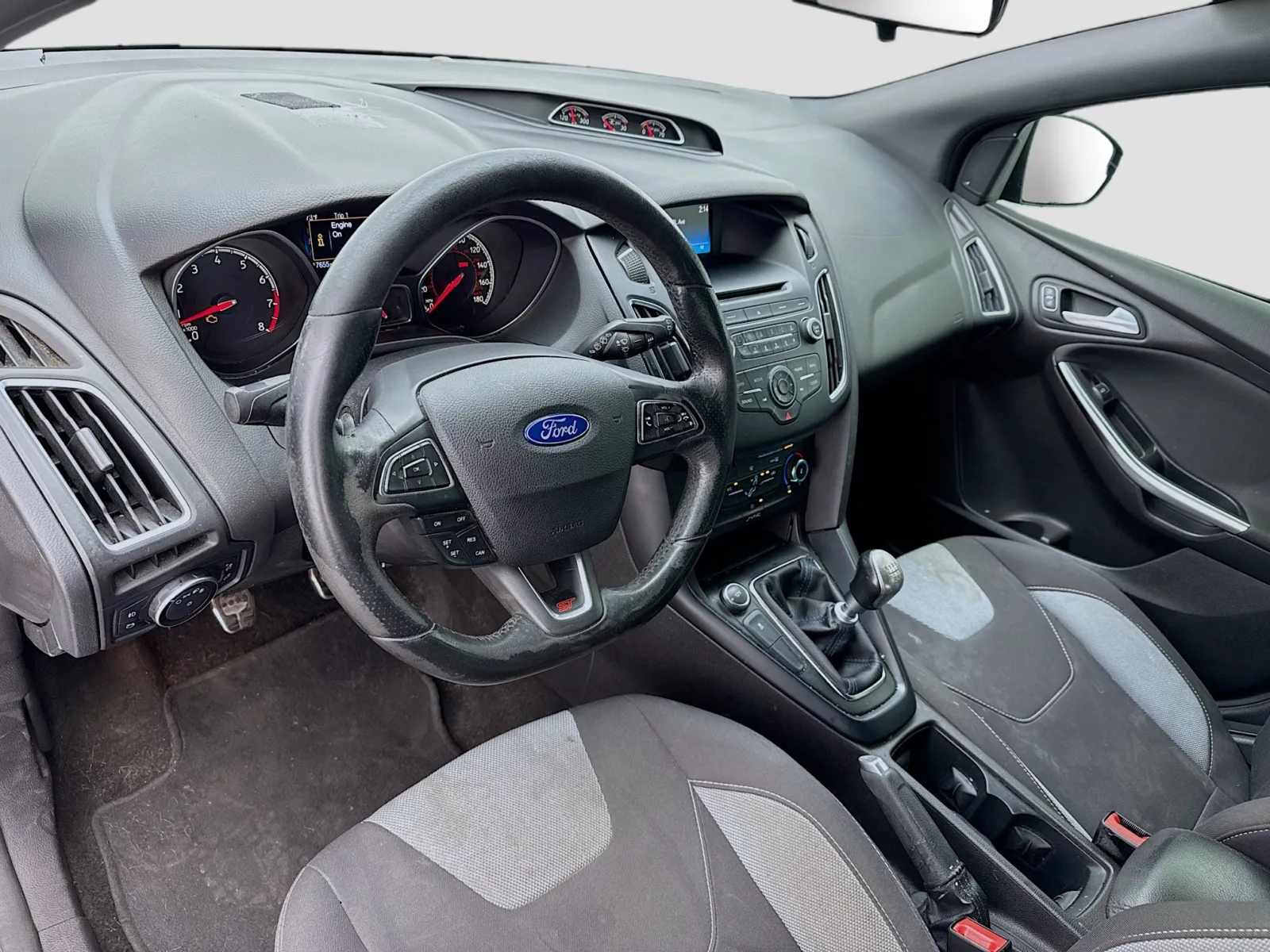 Ford Focus photo 7