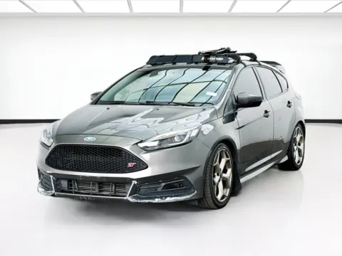 Gray 2016 Ford Focus ST for sale in Fontana, CA