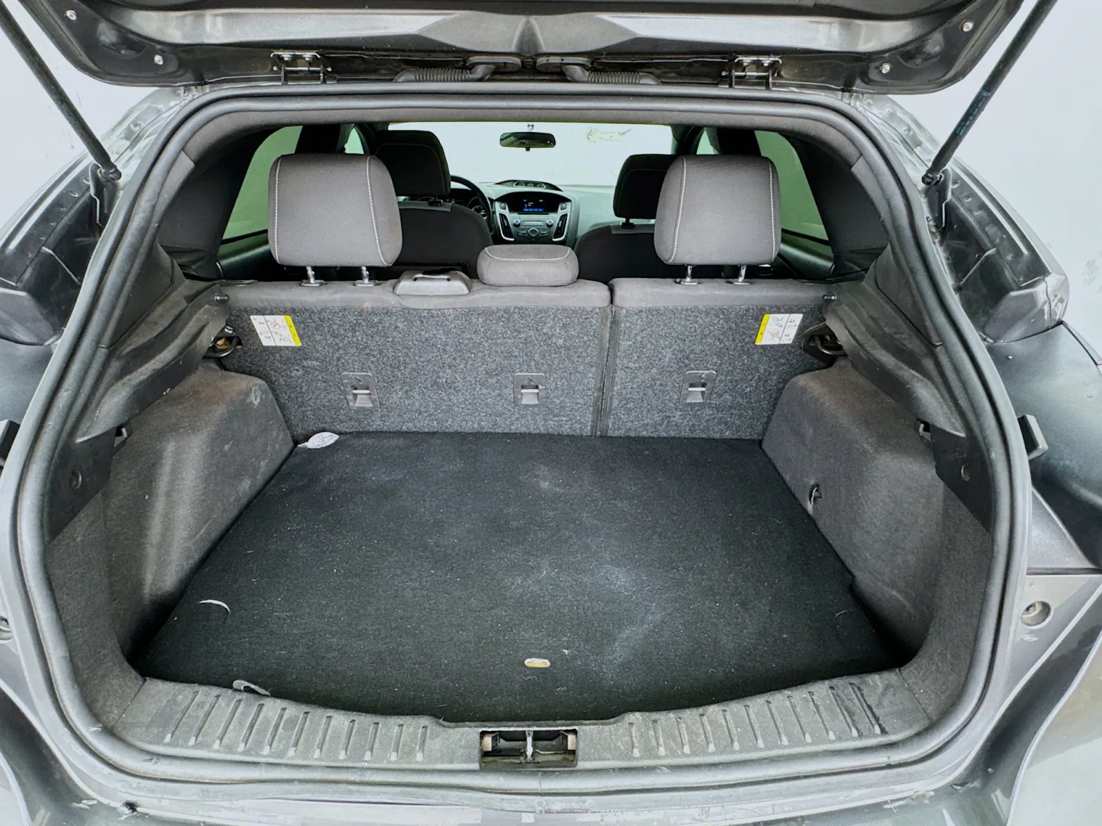 Ford Focus photo 16