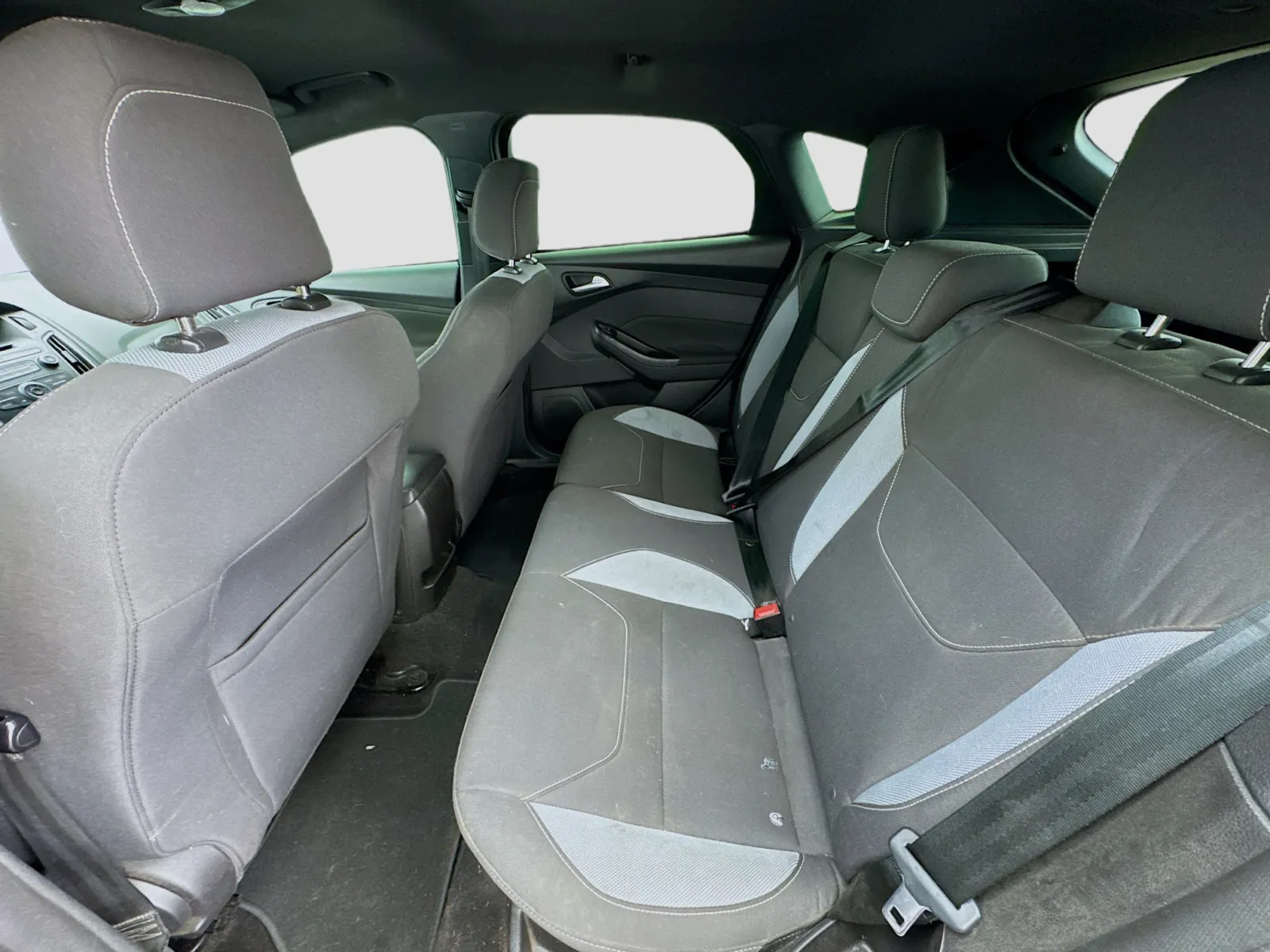 Ford Focus photo 15