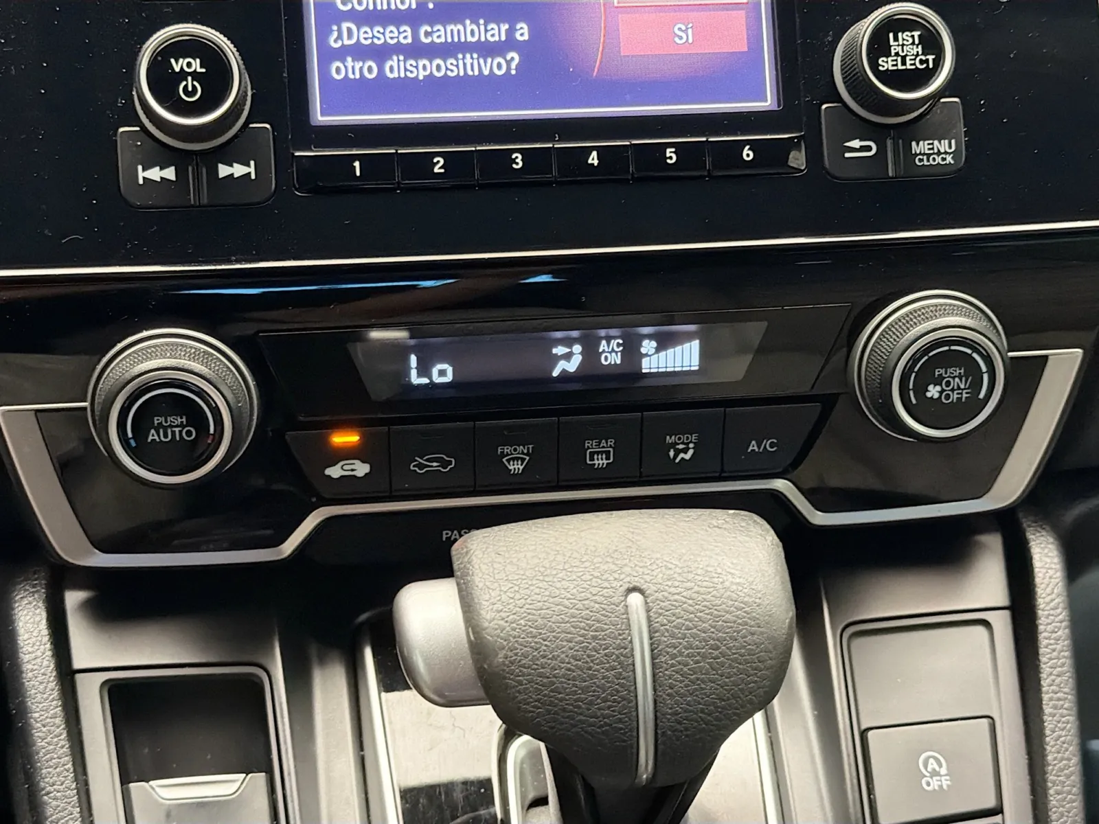 Honda CR-V photo 9