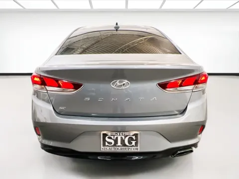 More photos of 2019 Hyundai Sonata SE at KarGenie, CA