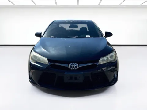 Photos of 2016 Toyota Camry SE for sale in Fontana, CA at KarGenie